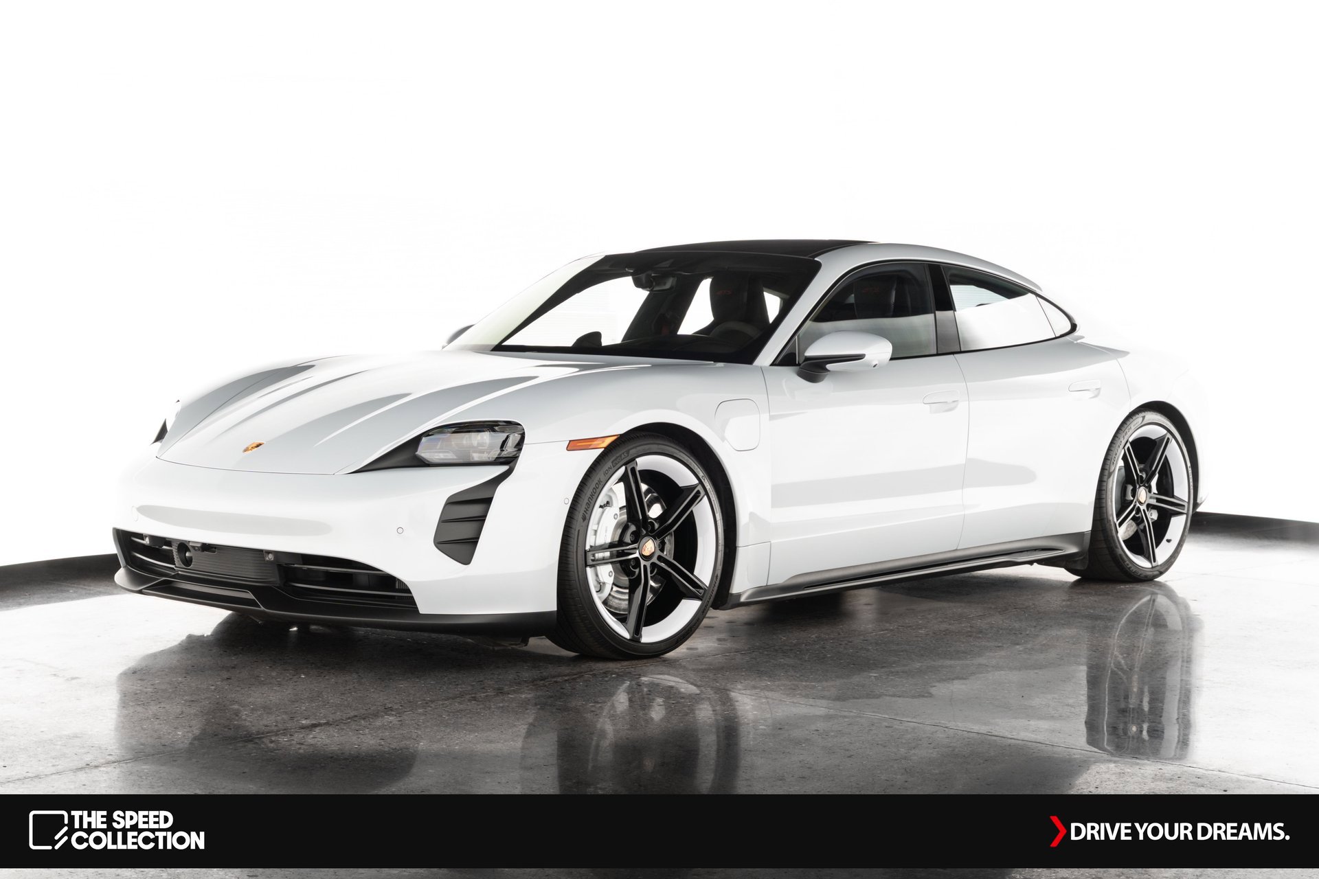 Used 2023 Porsche Taycan GTS image 4
