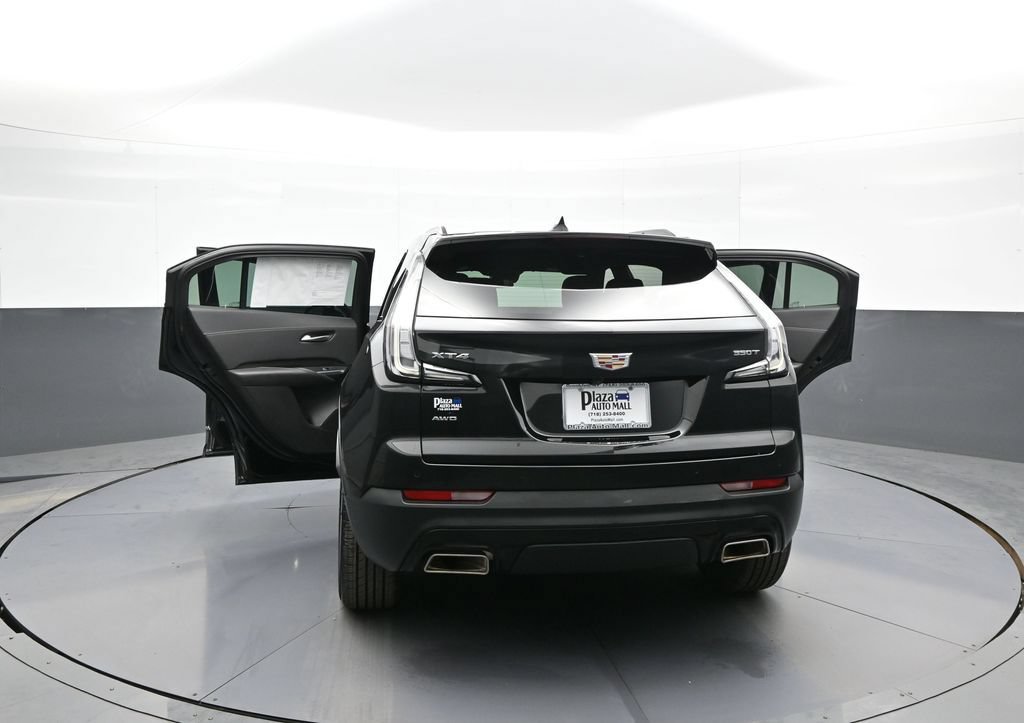 Used 2023 Cadillac XT4 Sport w/ Technology Package AWD/4WD image 48