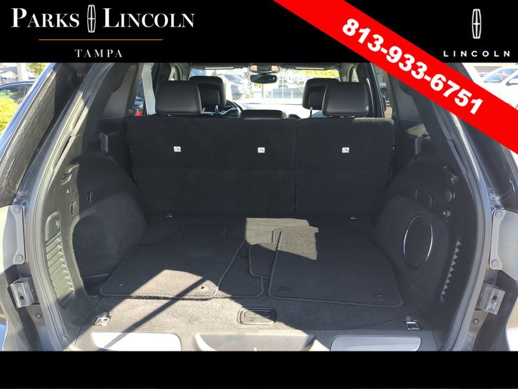 Used 2019 Jeep Grand Cherokee Limited w/ Luxury Group II AWD/4WD image 8