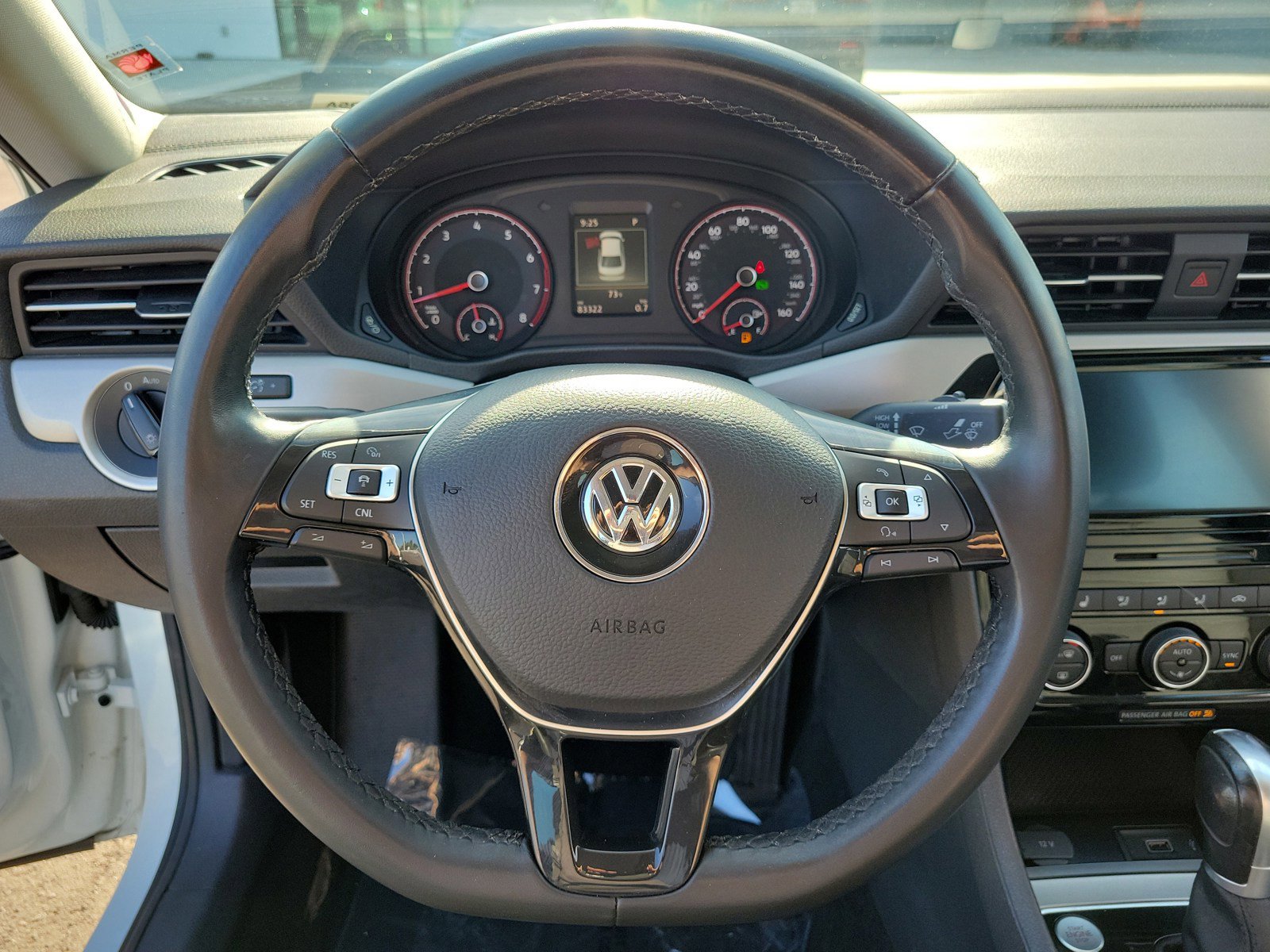 Used 2020 Volkswagen Passat 2.0T SE FWD image 17
