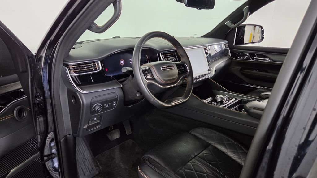 Used 2023 Jeep Grand Wagoneer L Series III w/ Quick Order Packagew 28T image 16