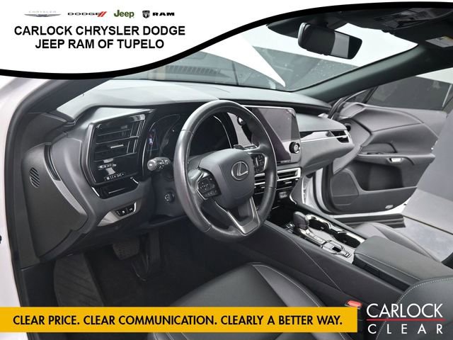 Used 2024 Lexus RX 350 FWD w/ Technology Package image 11