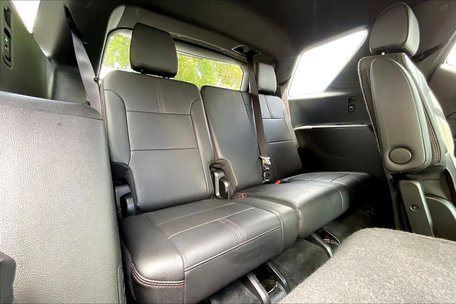 Certified 2023 Chevrolet Traverse RS FWD image 27