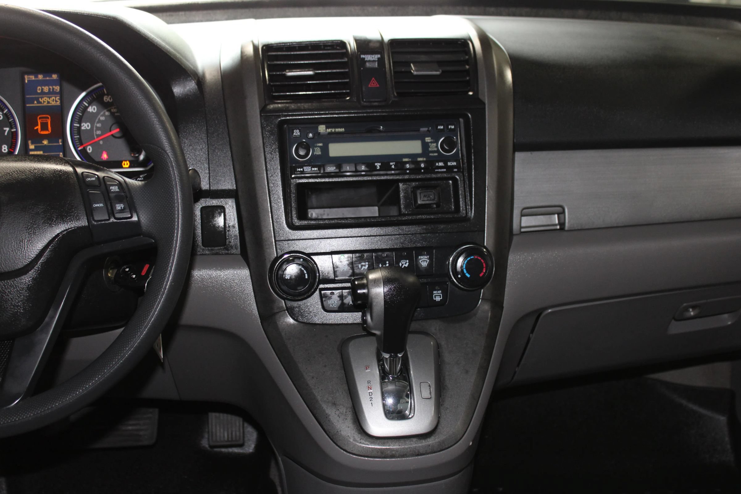 Used 2011 Honda CR-V LX image 16