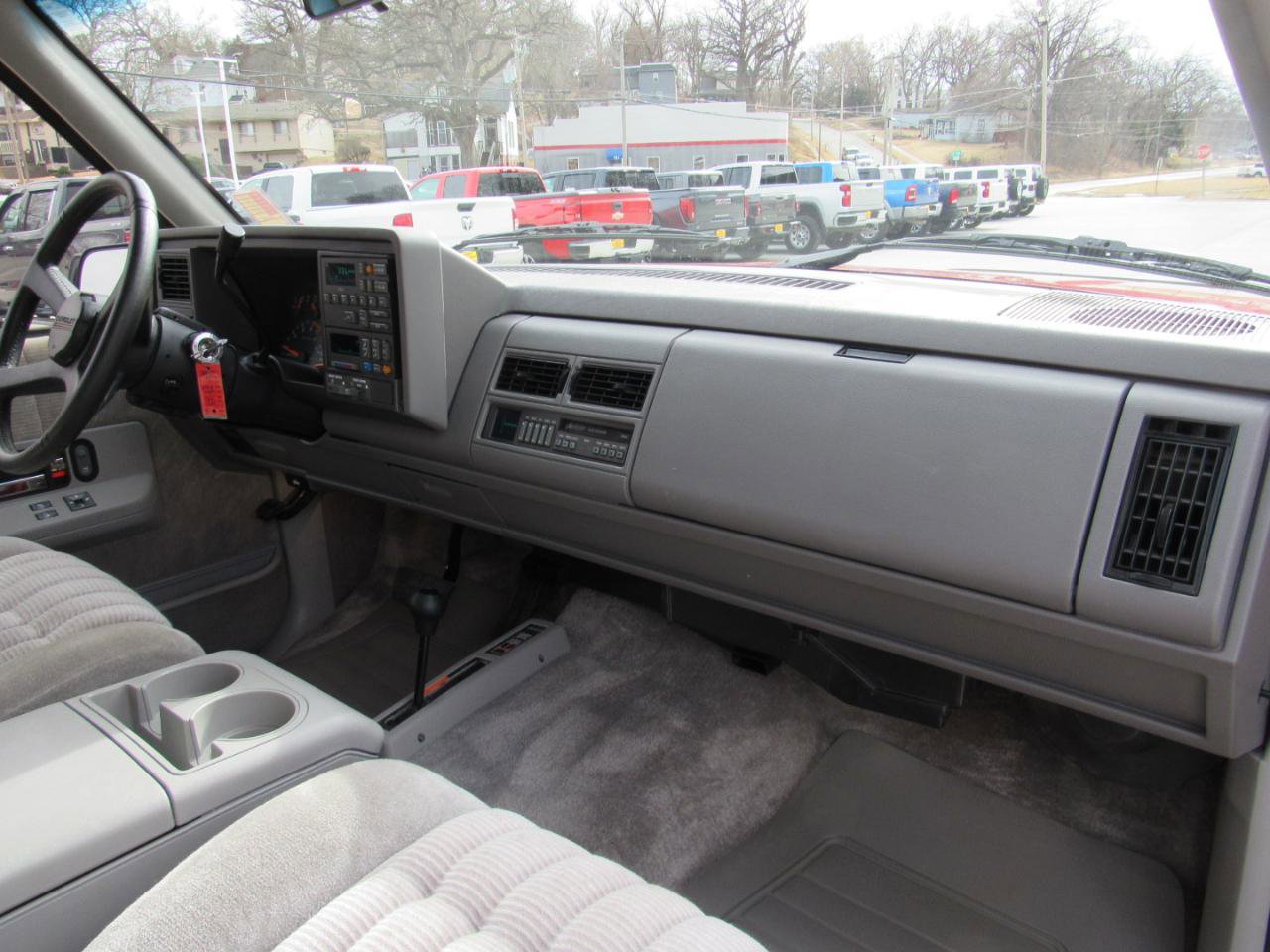 Used 1992 Chevrolet Blazer 4WD image 28