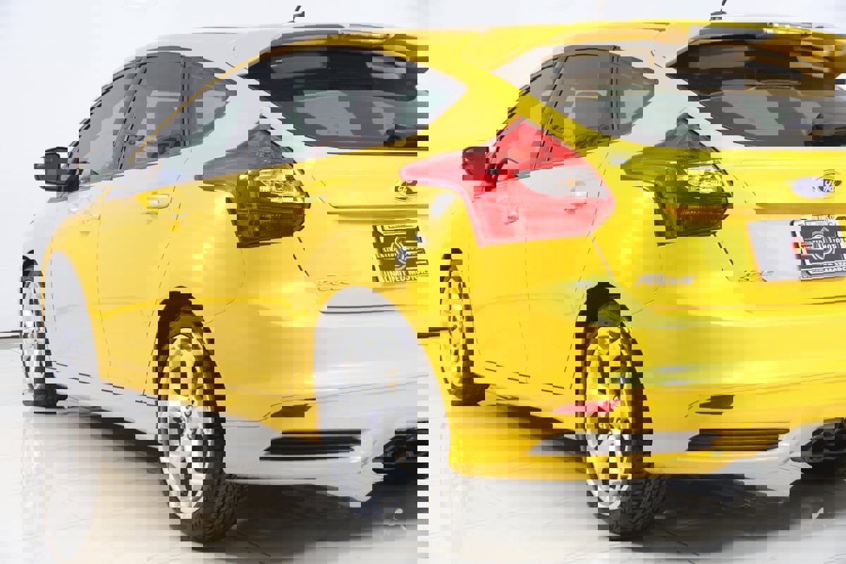 Used 2013 Ford Focus ST image 21