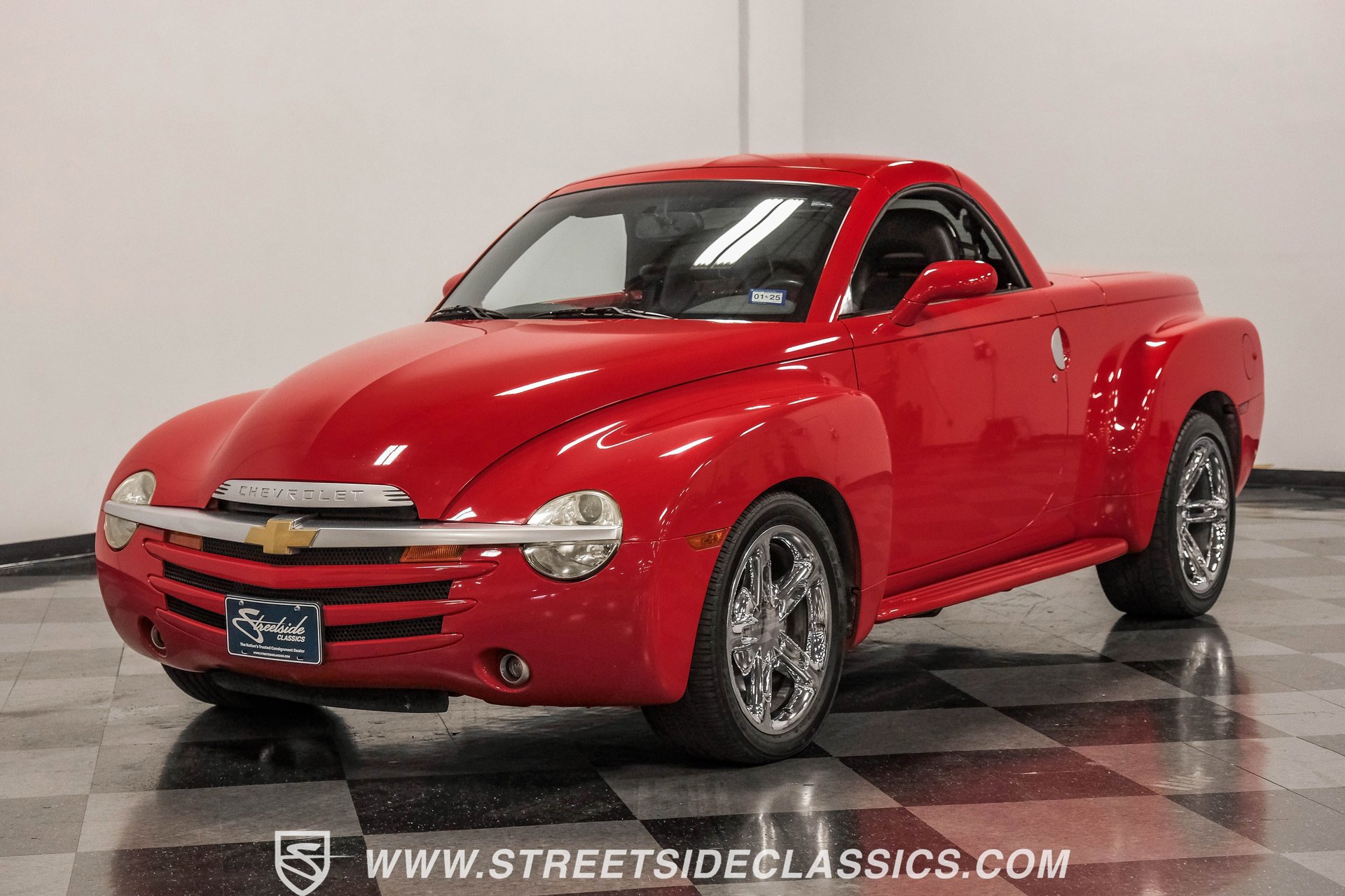 Used 2003 Chevrolet SSR w/ Preferred Equipment Group image 20