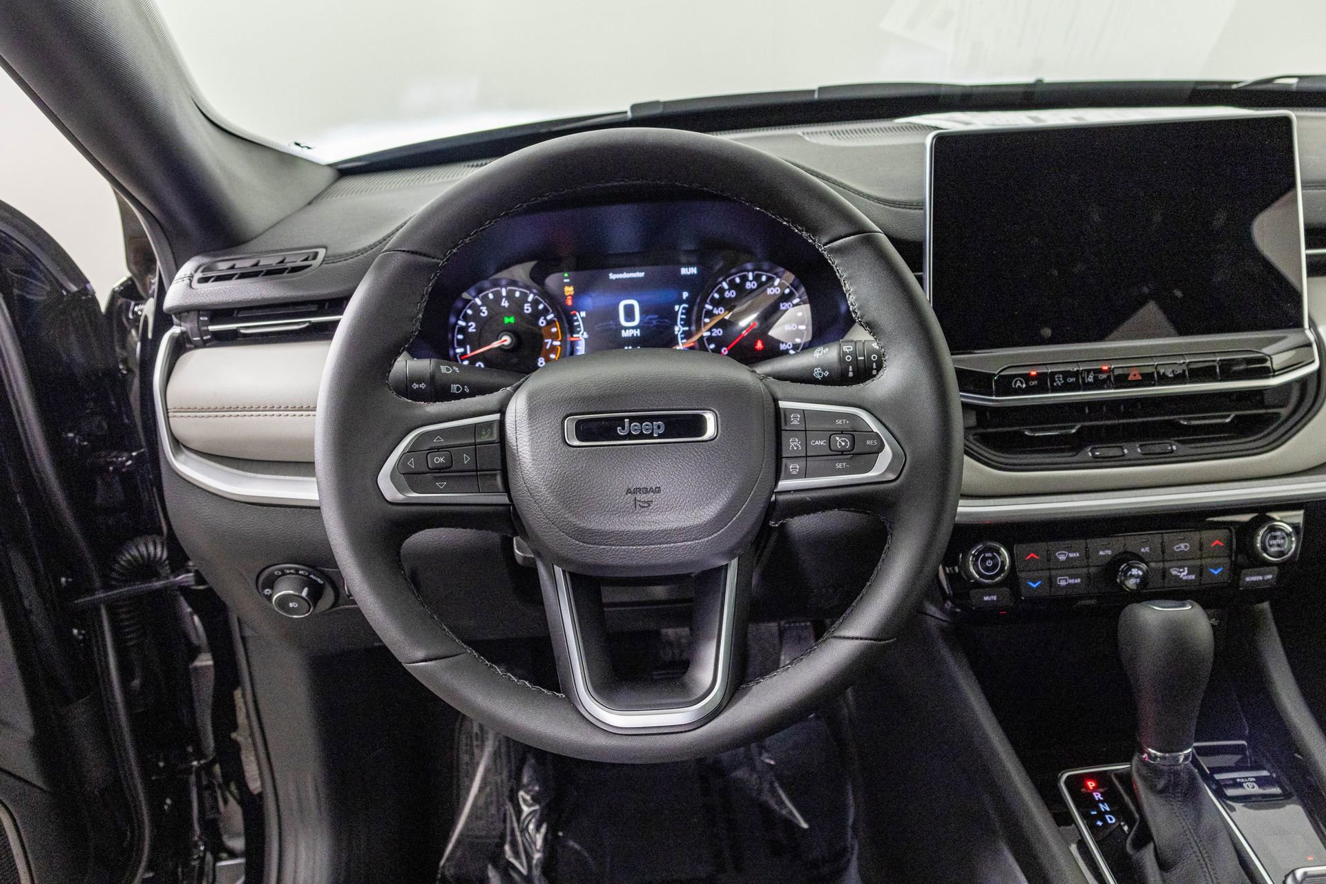 New 2026 Jeep Compass Limited image 25