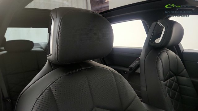 Used 2025 BMW 740i RWD image 34