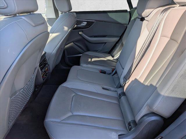 Used 2022 Audi Q8 Premium Plus image 18