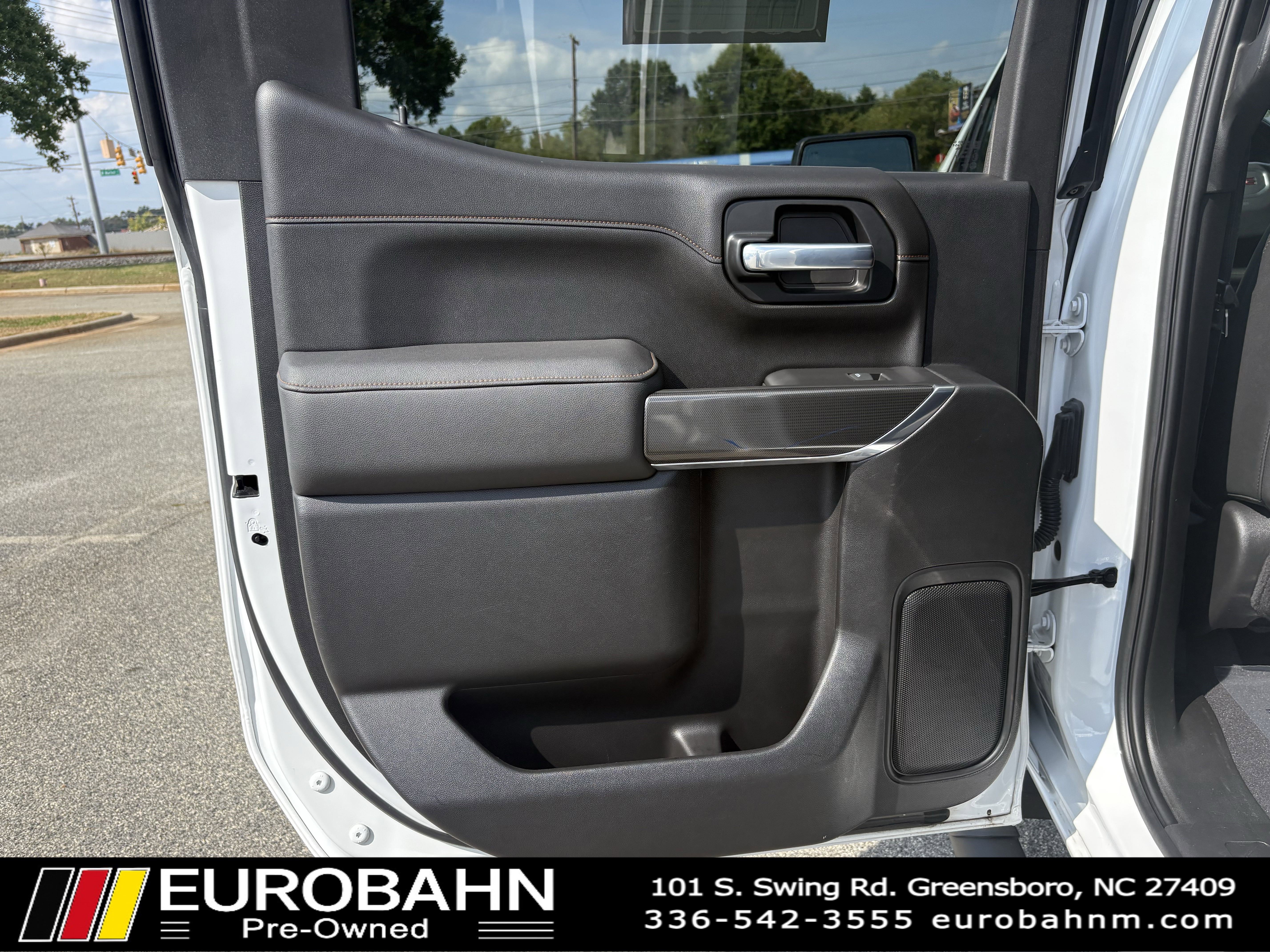 Used 2021 GMC Sierra 1500 AT4 w/ AT4 Value Package image 11