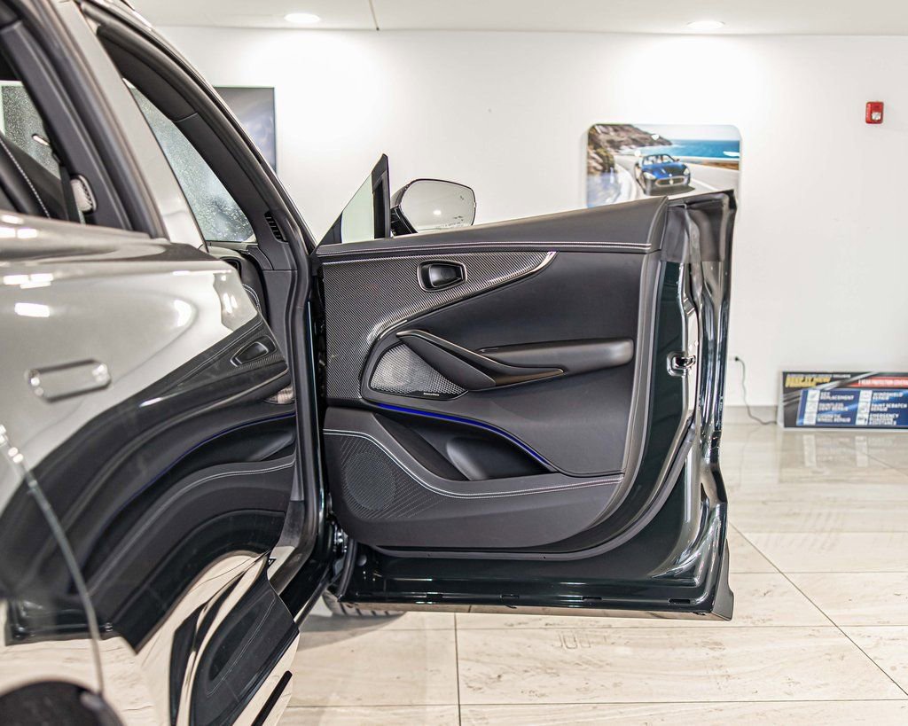 New 2026 Aston Martin DBX S image 43