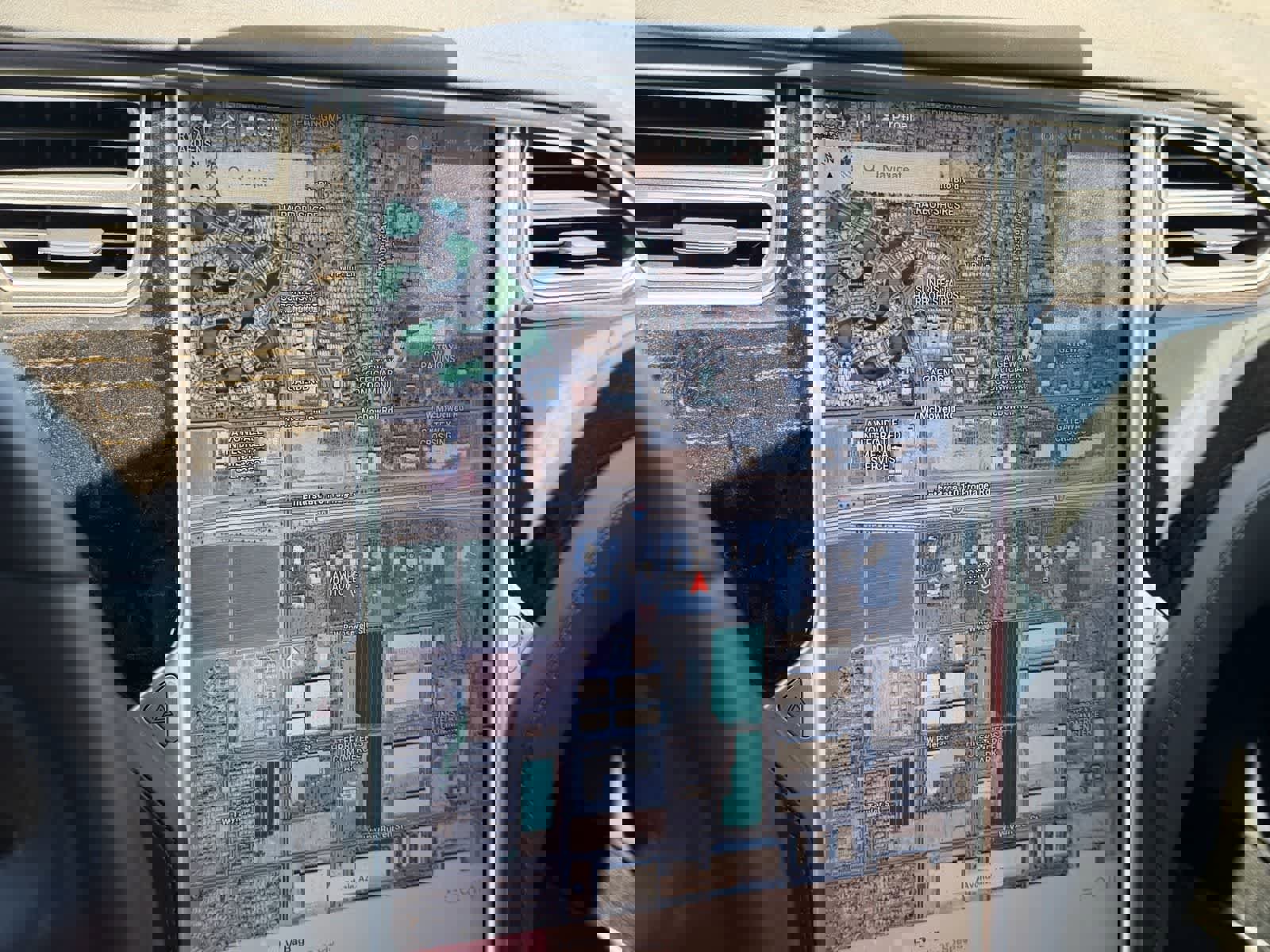 Used 2017 Tesla Model S RWD image 19