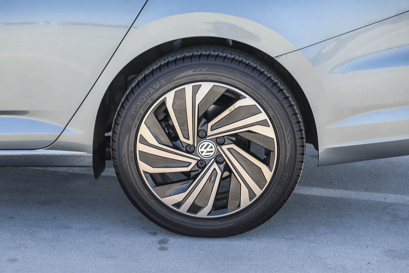 Used 2019 Volkswagen Jetta SEL Premium FWD image 11
