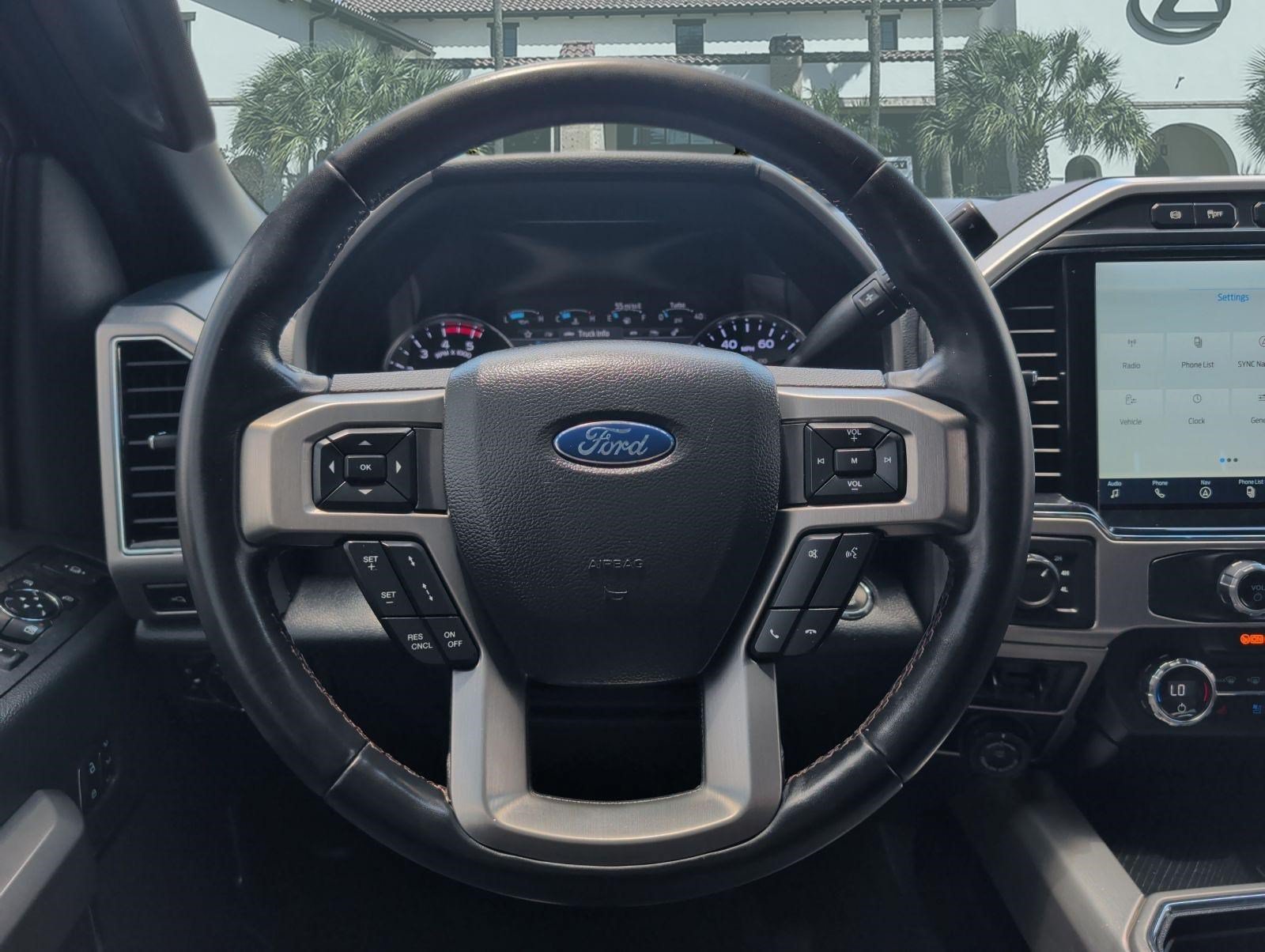 Used 2022 Ford F250 Platinum w/ FX4 Off-Road Package AWD/4WD image 13