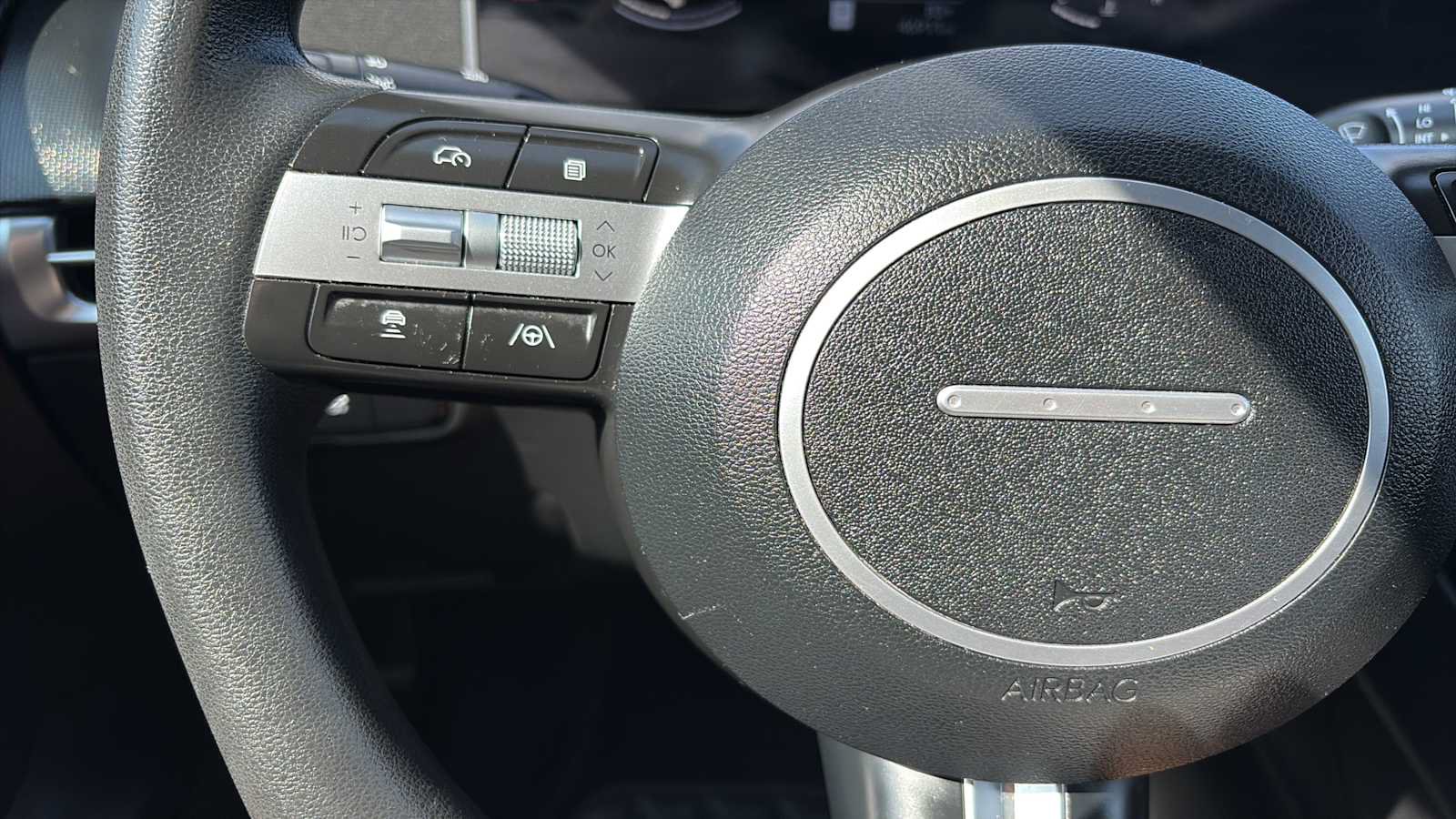Used 2025 Hyundai Tucson SEL AWD/4WD image 14