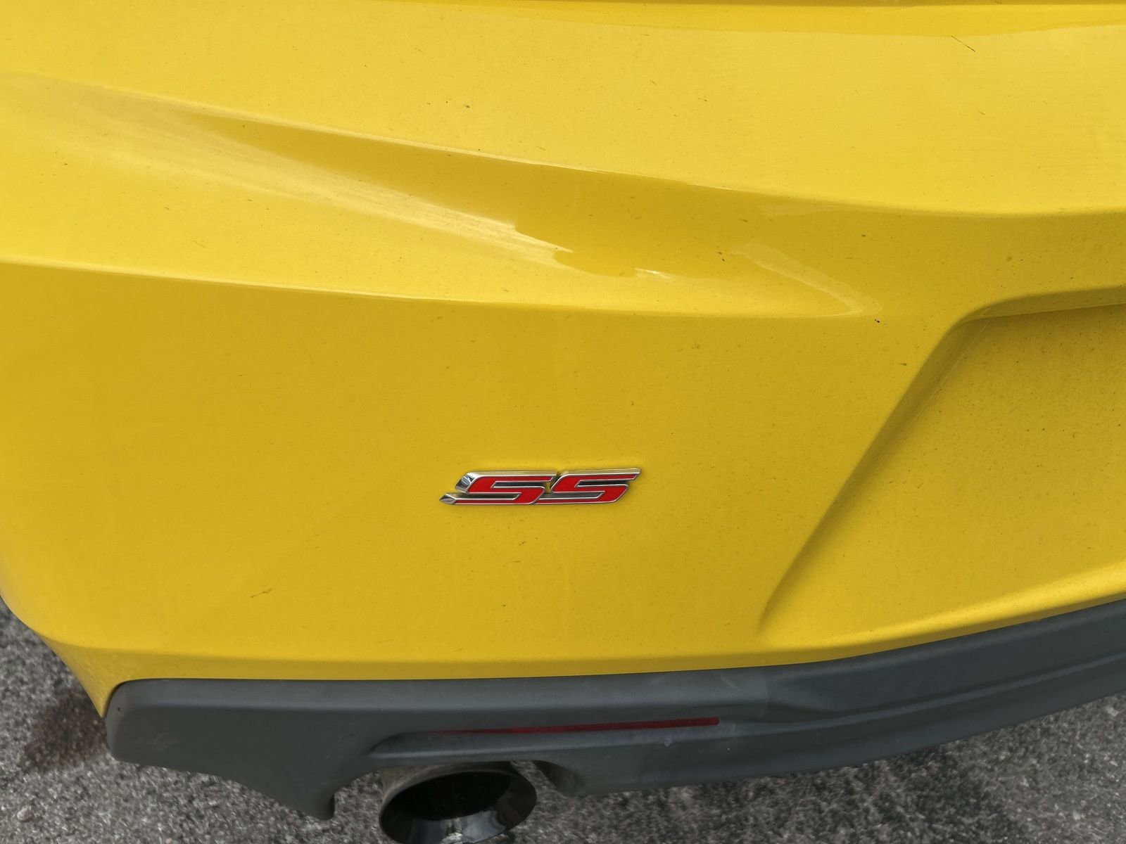 Used 2017 Chevrolet Camaro SS image 11