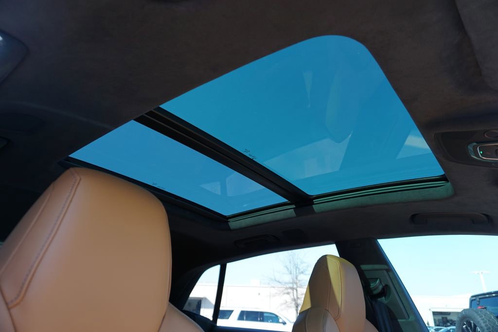 Used 2025 Audi RS Q8 performance image 49