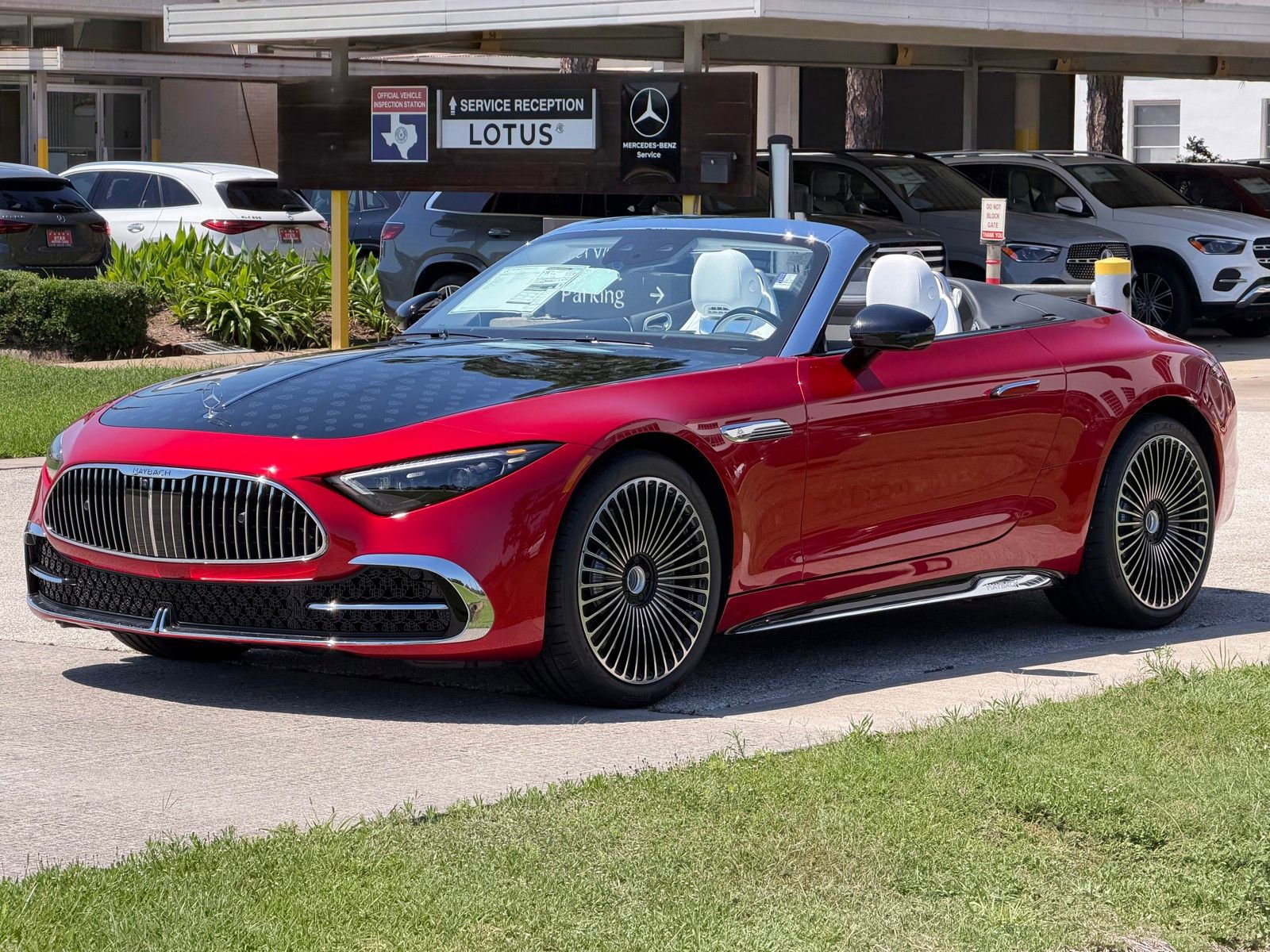 New 2026 Mercedes-Benz Maybach SL 680 image 9