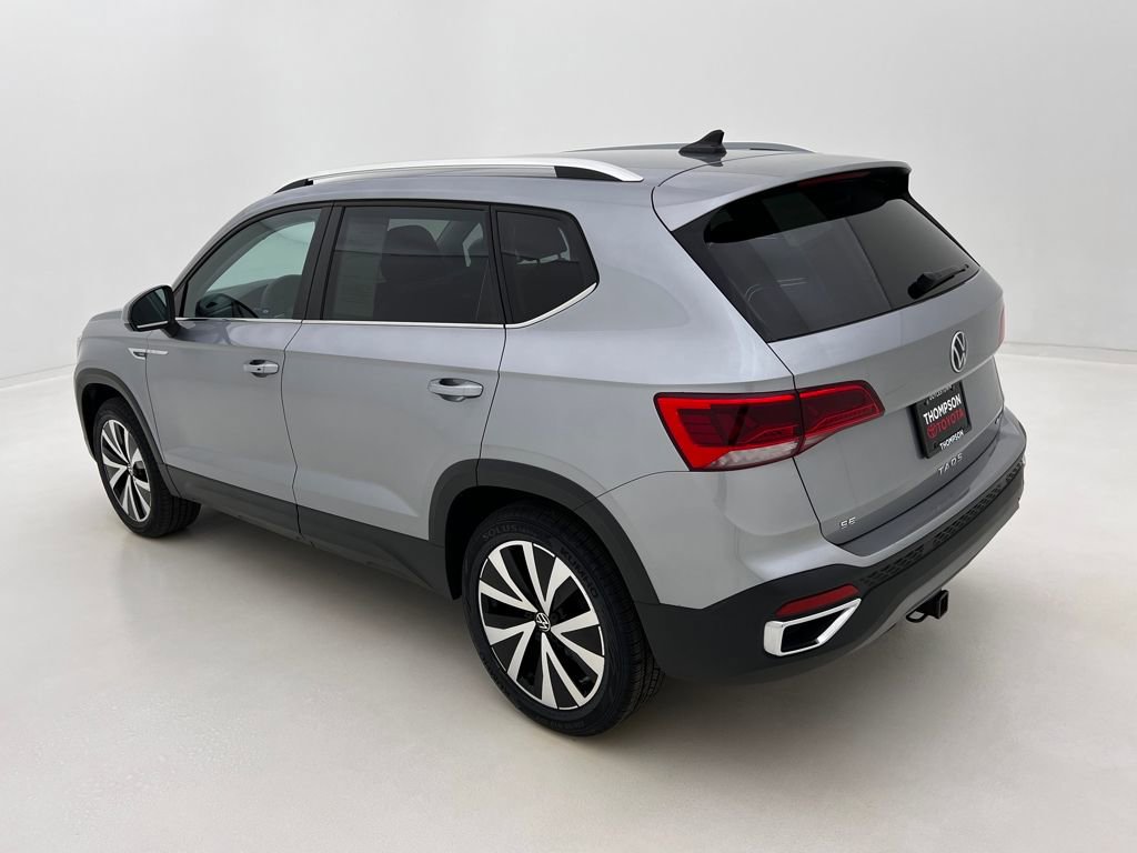 Used 2022 Volkswagen Taos SE AWD/4WD image 9