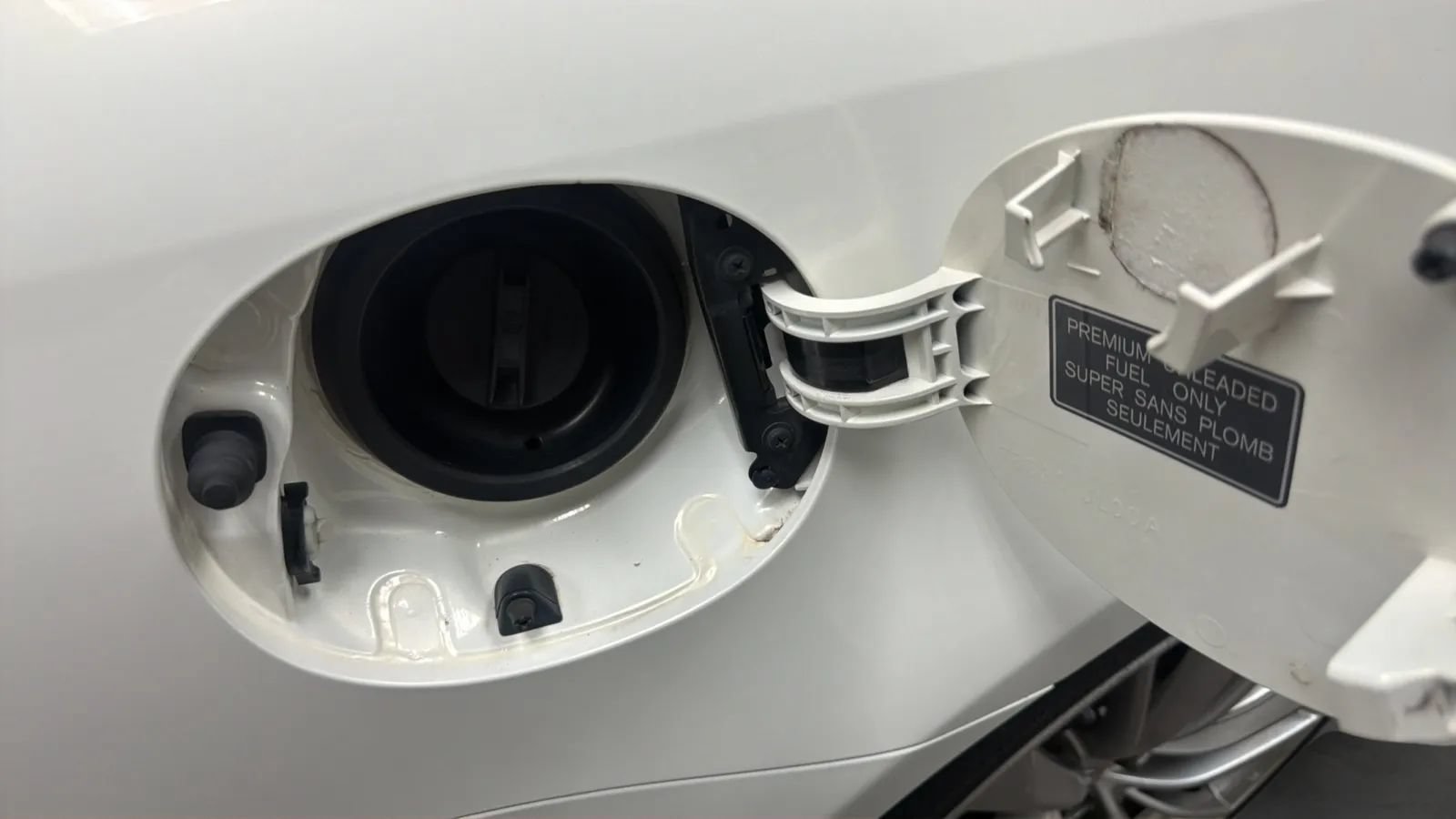 Used 2013 INFINITI G37 Journey w/ Premium Pkg RWD image 29