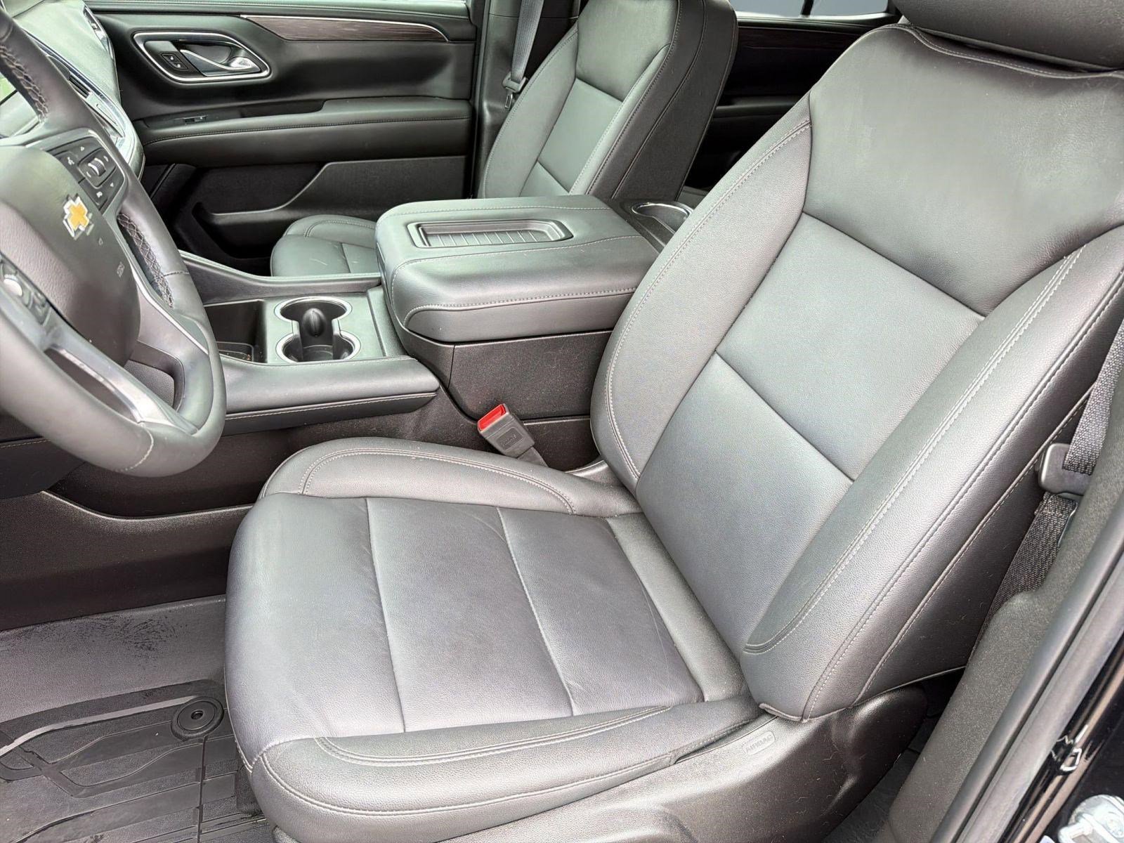 Used 2024 Chevrolet Tahoe LT w/ Luxury Package RWD image 22