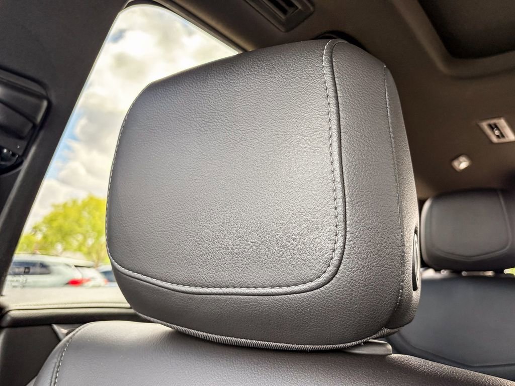 Used 2023 Cadillac XT6 Luxury FWD image 52