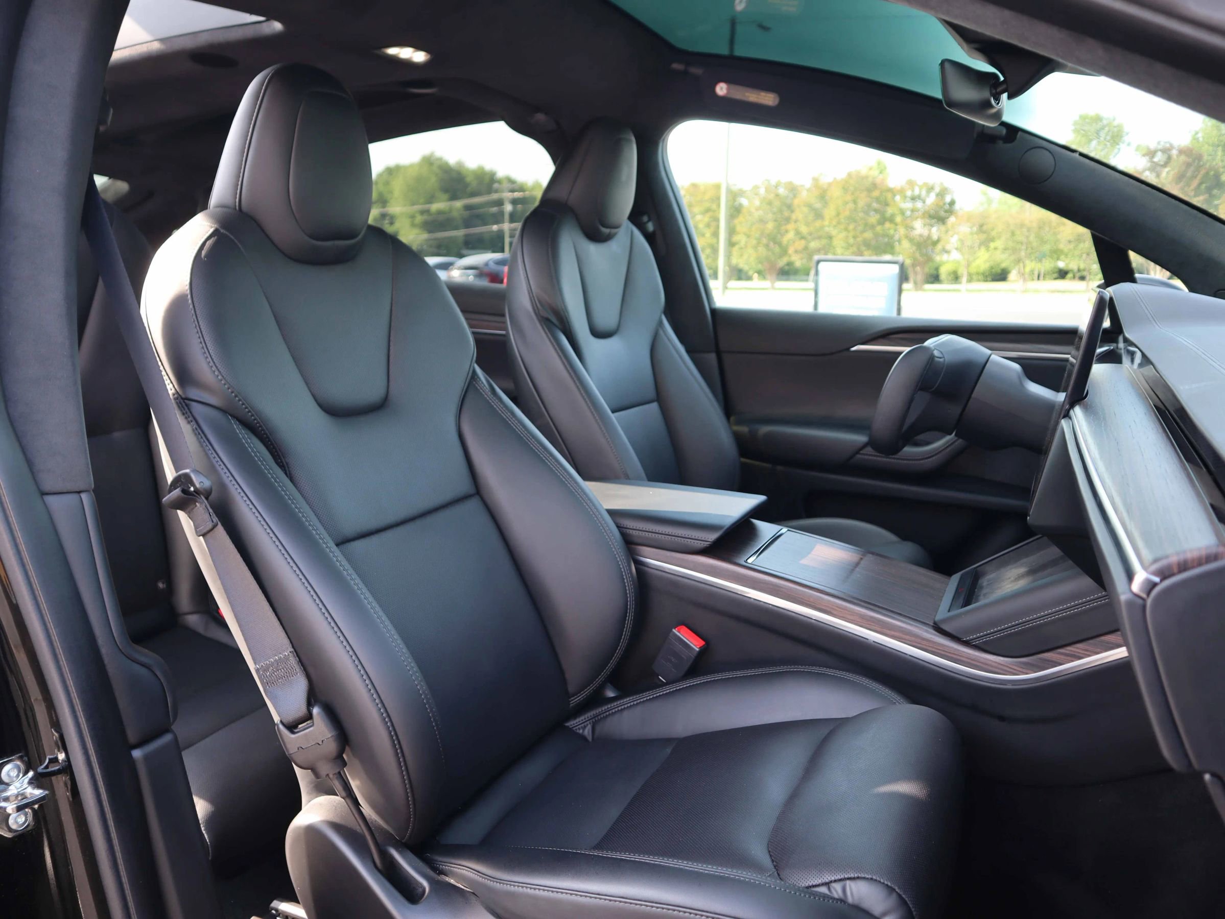 Used 2022 Tesla Model X AWD/4WD image 8
