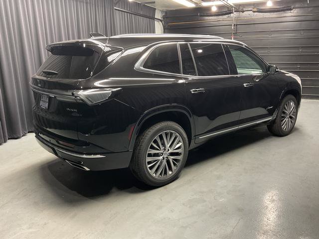 New 2026 Buick Enclave Avenir w/ Super Cruise Package AWD/4WD image 9