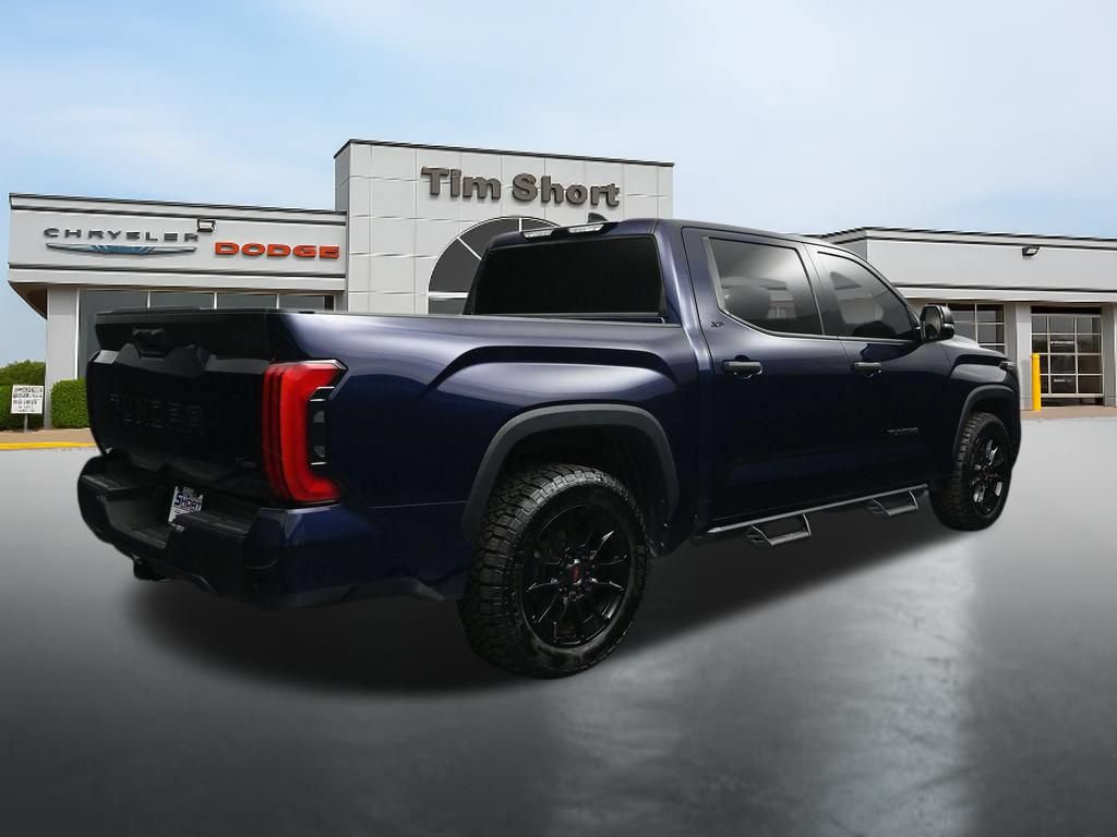 Used 2022 Toyota Tundra SR5 w/ Convenience Package RWD image 5