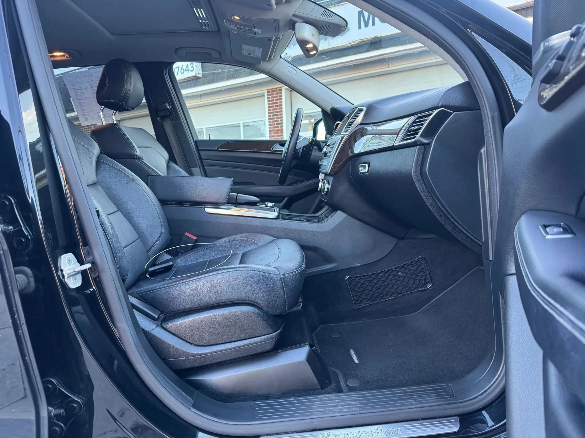 Used 2015 Mercedes-Benz ML 350 4MATIC image 30