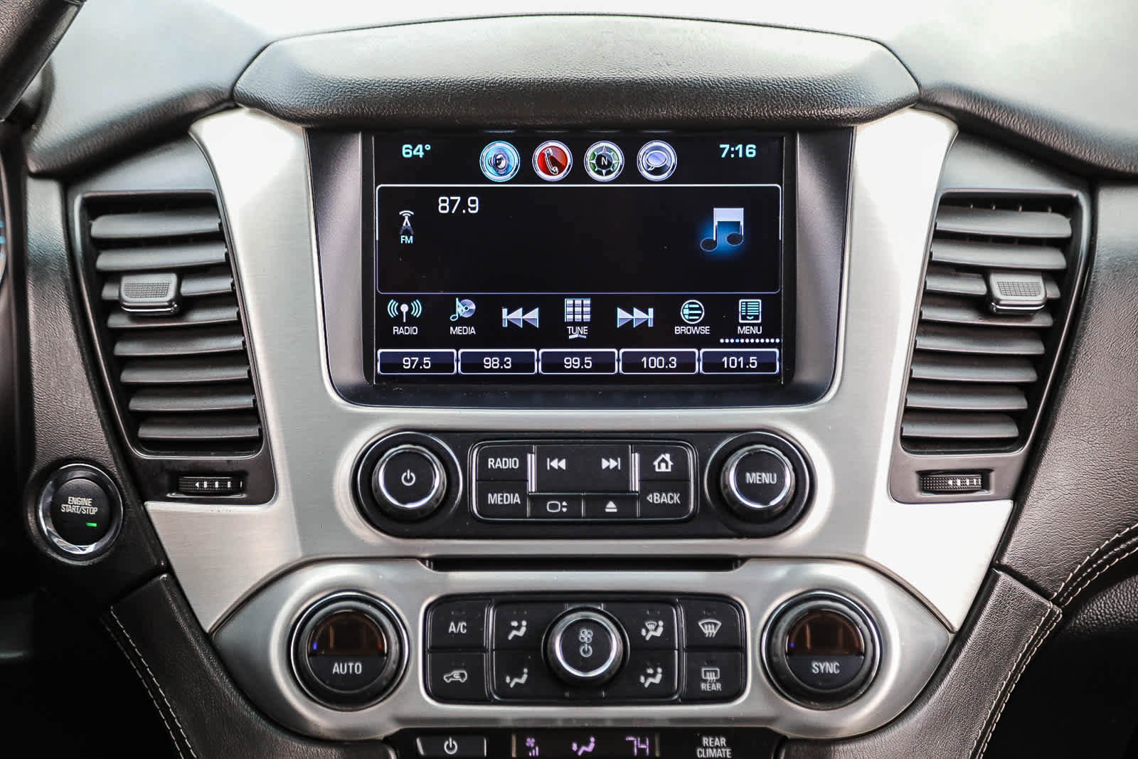 Used 2020 GMC Yukon XL SLT image 13