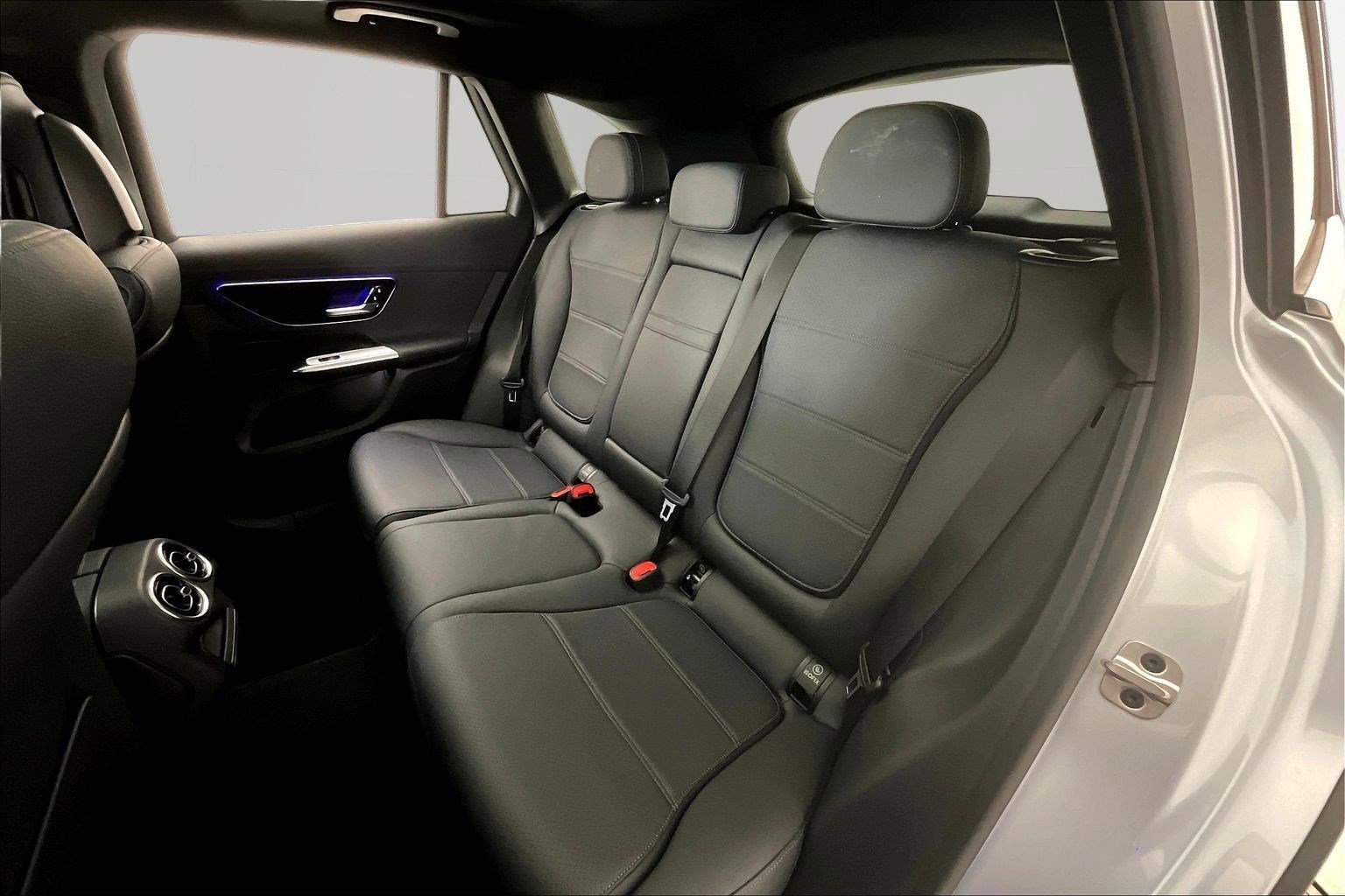 Certified 2025 Mercedes-Benz GLC 300 4MATIC image 22