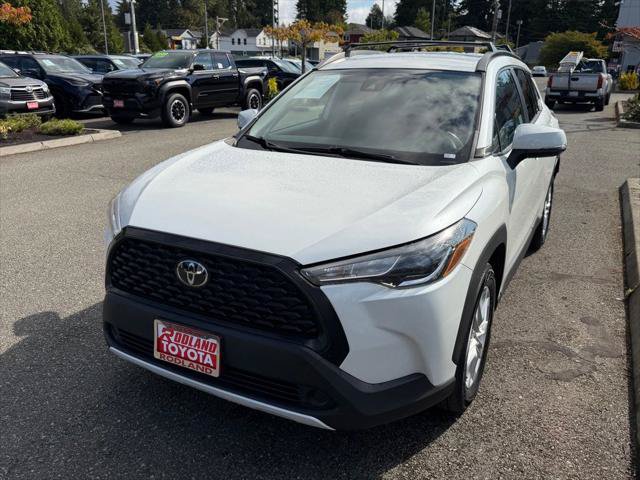 Certified 2022 Toyota Corolla Cross LE w/ Black Badges Package (TMS) AWD/4WD image 4