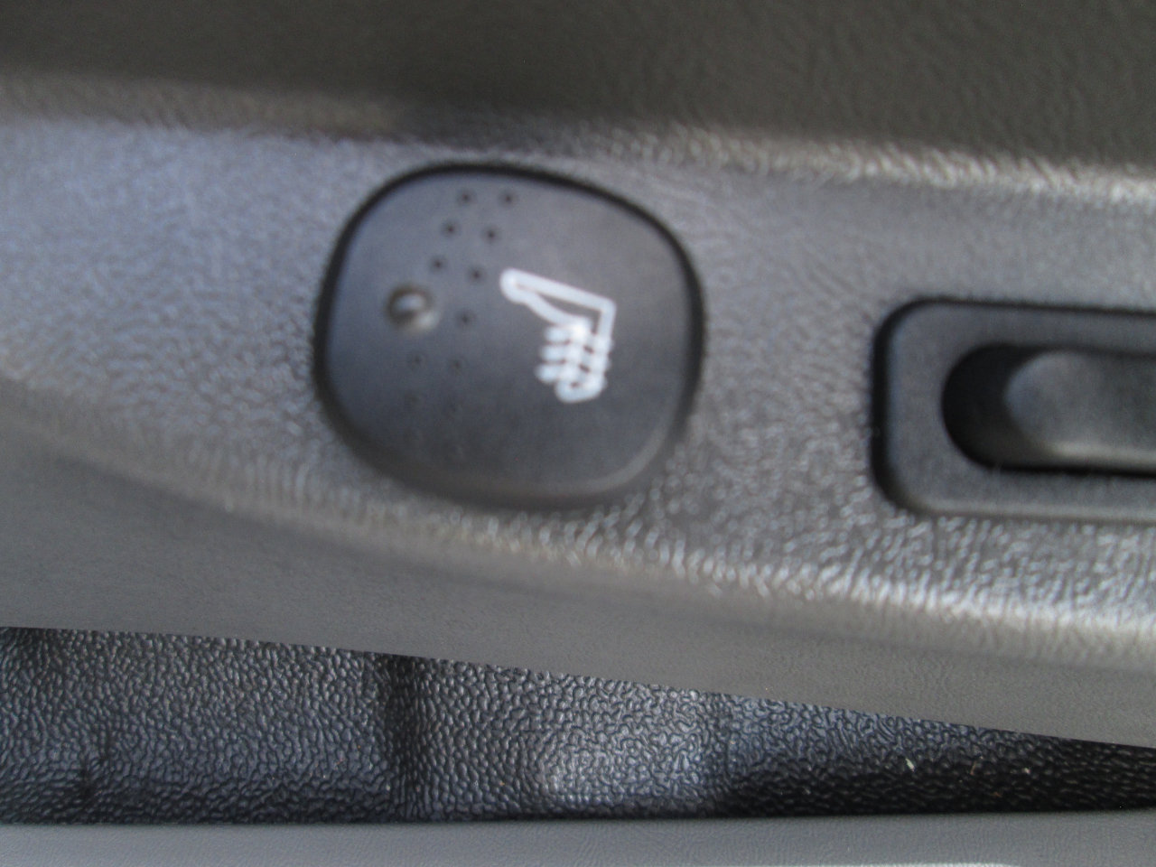 Used 2003 Ford Explorer Sport Trac XLT image 22