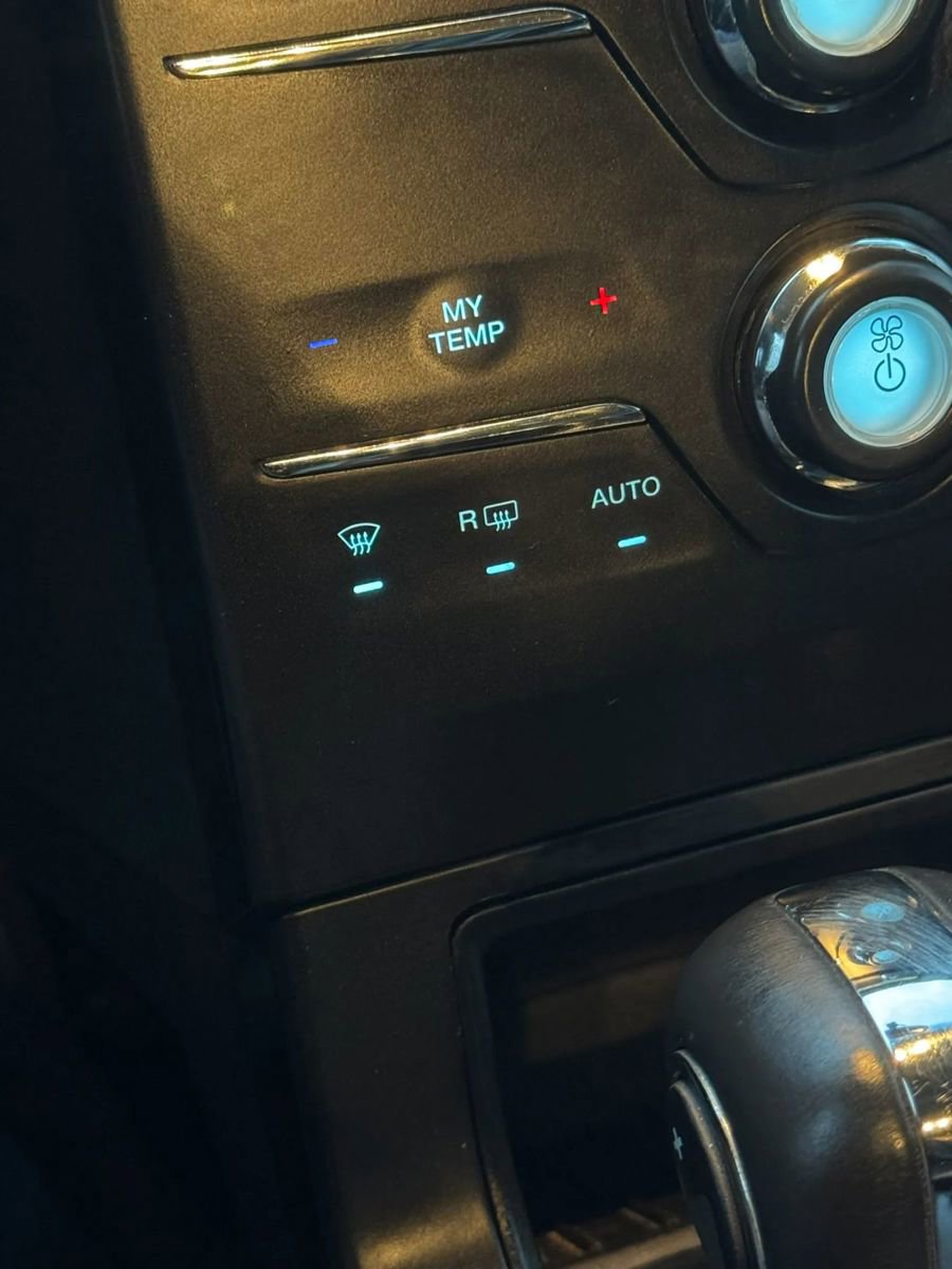 Used 2015 Ford Flex SEL w/ Equipment Group 202A FWD image 36