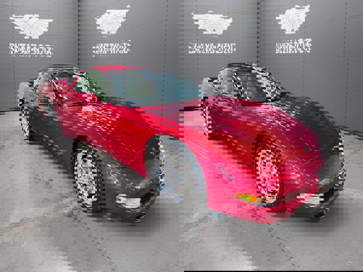 Used 2000 Chevrolet Corvette Coupe w/ Memory Pkg image 2