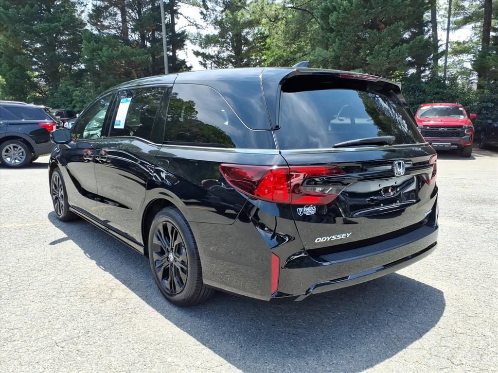 Used 2025 Honda Odyssey Sport-L image 32
