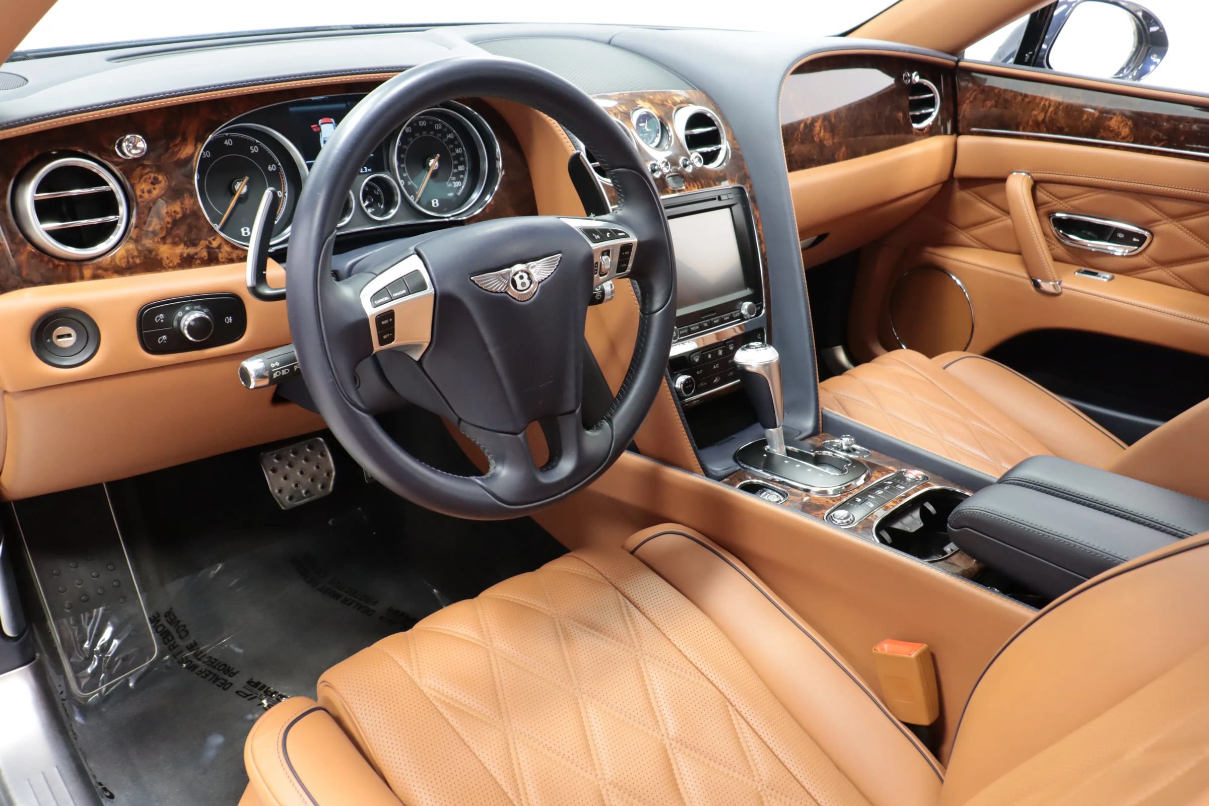 Used 2016 Bentley Flying Spur V8 AWD/4WD image 42