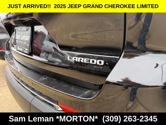 New 2025 Jeep Grand Cherokee L Laredo w/ Luxury Tech Group I image 9