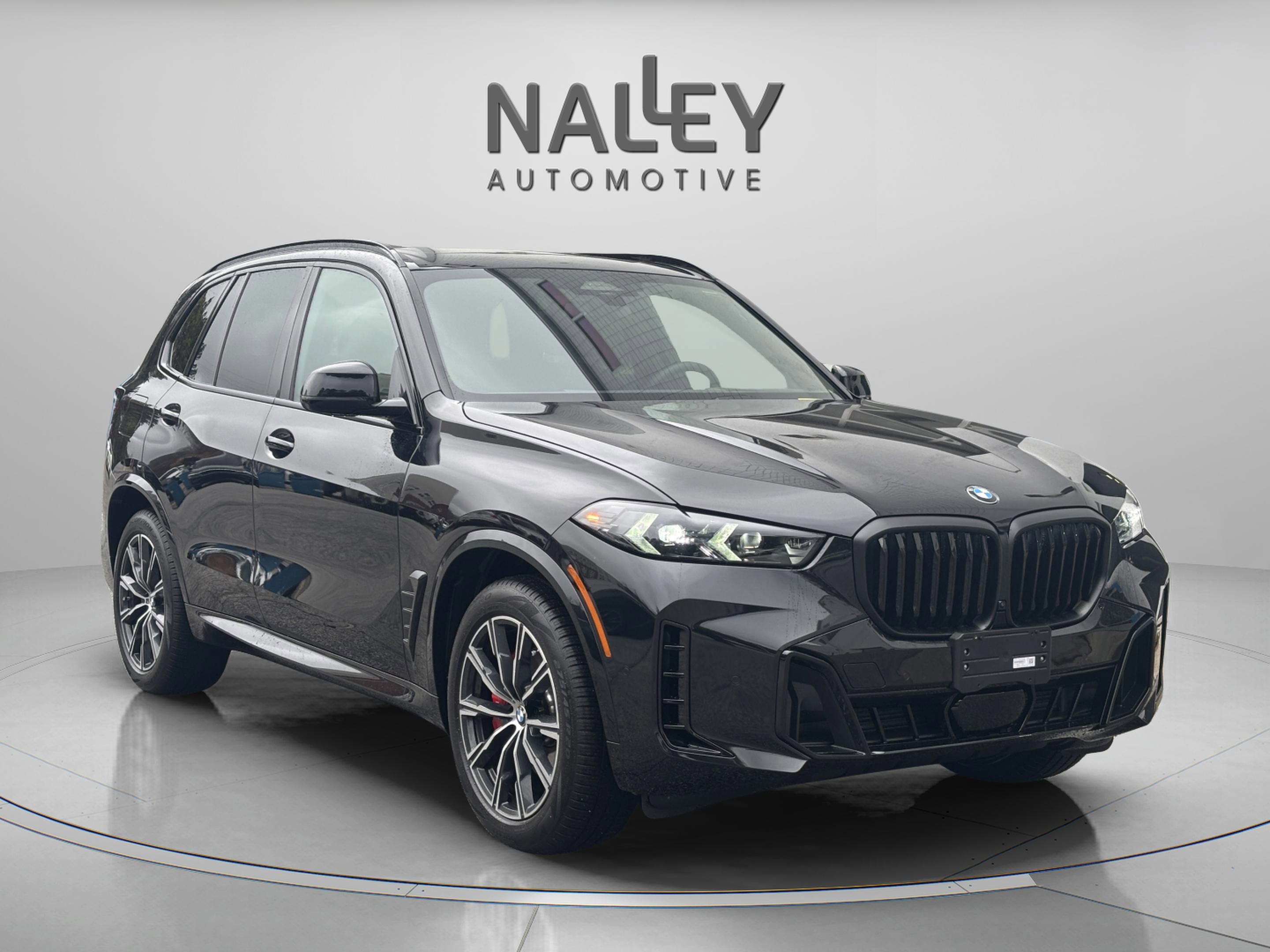 Used 2026 BMW X5 xDrive40i w/ M Sport Package image 5