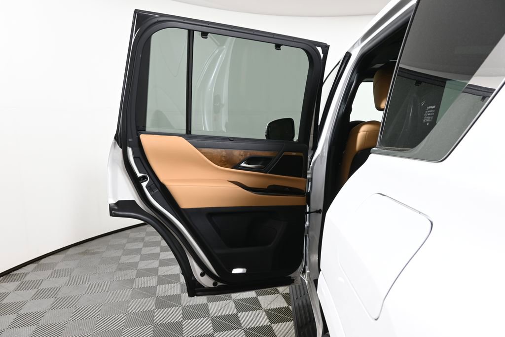 New 2026 Lexus LX 700h Luxury AWD/4WD image 32