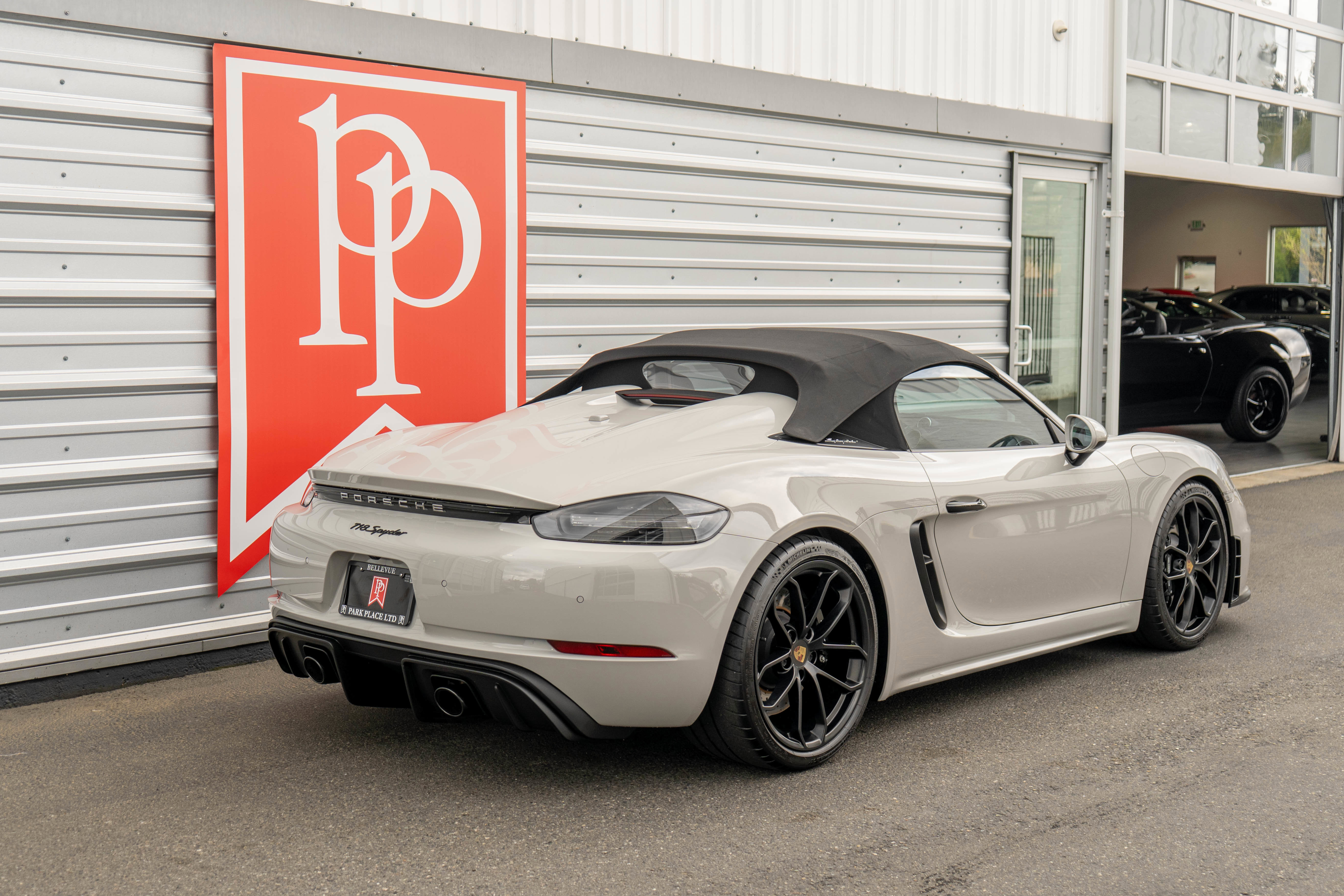 Used 2022 Porsche 718 Boxster Spyder w/ Light Design Package RWD image 39