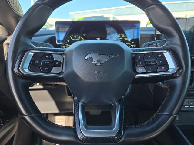 Used 2024 Ford Mustang EcoBoost image 21