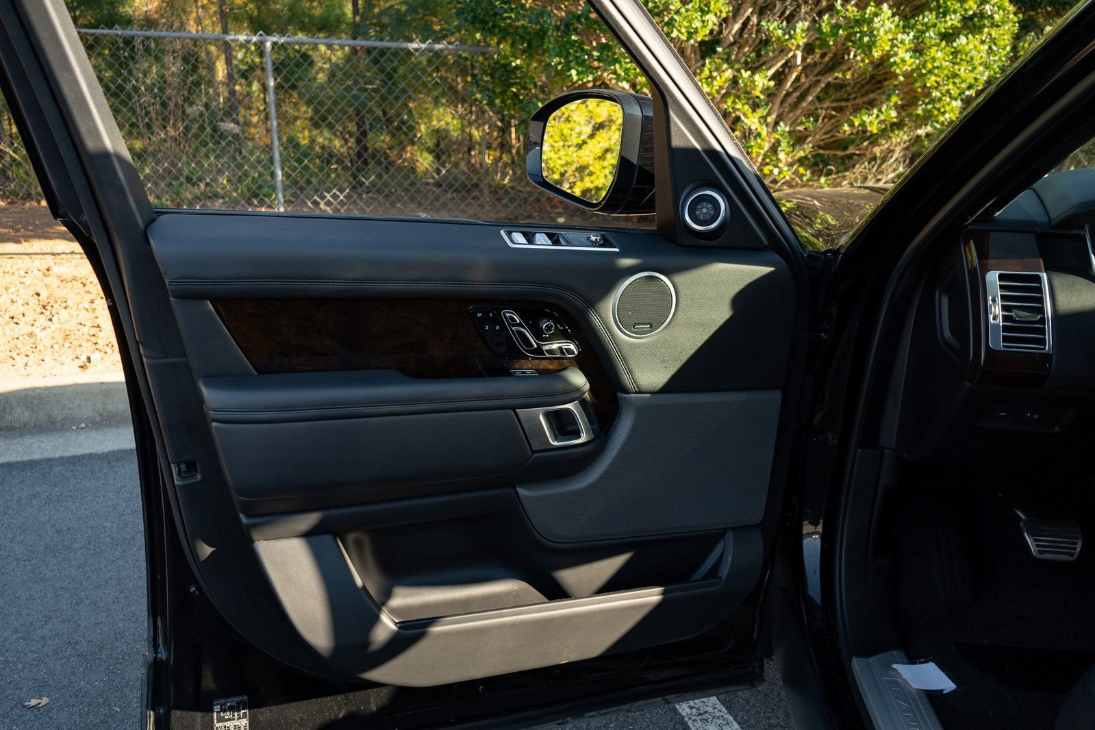 Used 2021 Land Rover Range Rover P525 Westminster Edition image 25