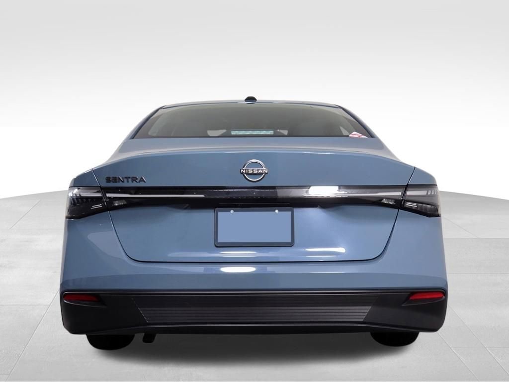New 2026 Nissan Sentra SV w/ SV Convenience Package FWD image 4