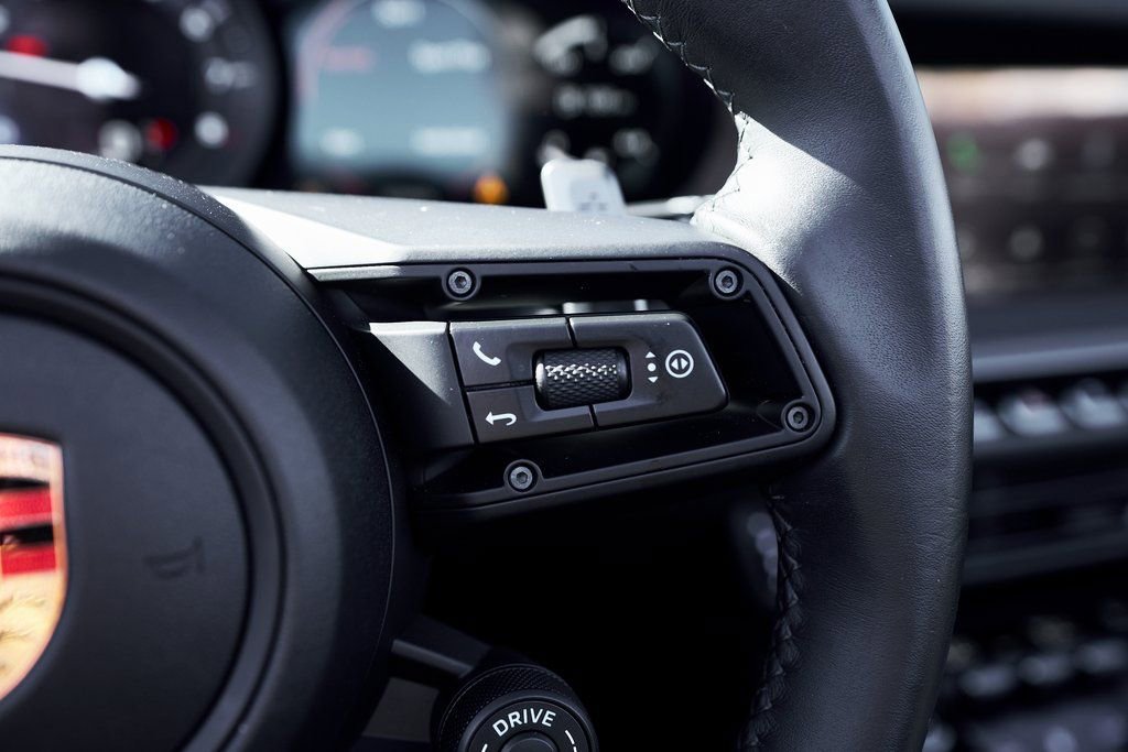 Used 2024 Porsche 911 Carrera 4S image 46