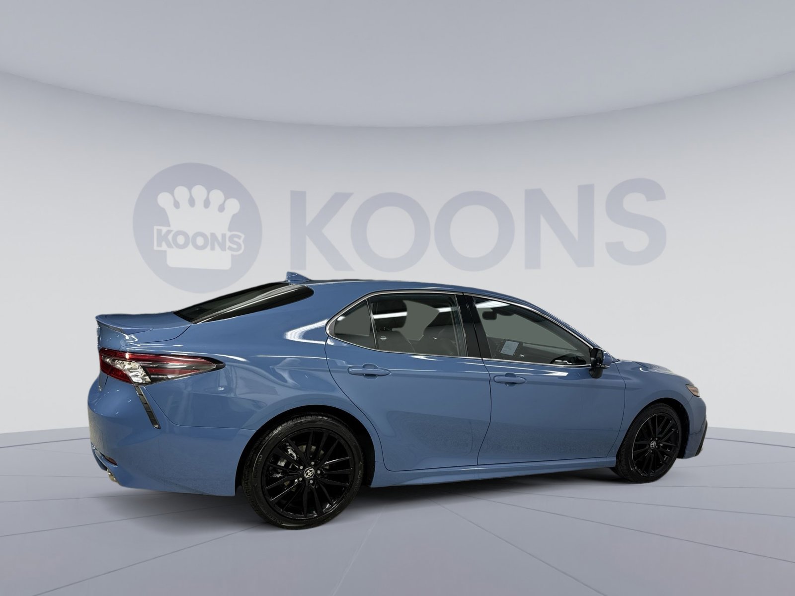 Used 2023 Toyota Camry XSE image 13