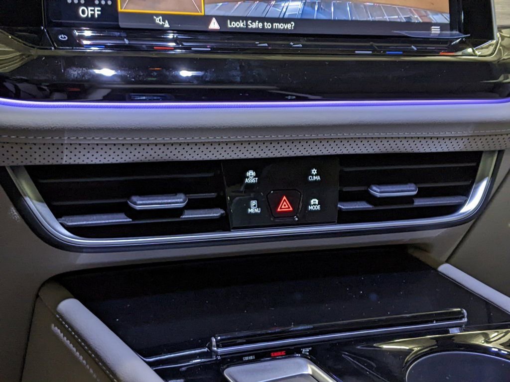 New 2026 Volkswagen Atlas SEL Premium R-Line image 18