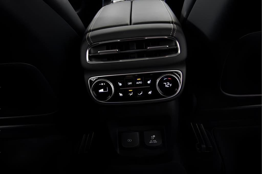 Used 2023 Genesis GV80 3.5T w/ Prestige Package image 24